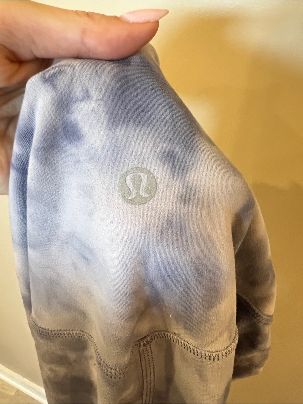 Lululemon Tie Dye High Rise Leggings Blue Purple Size 6 - Picture 3 of 7